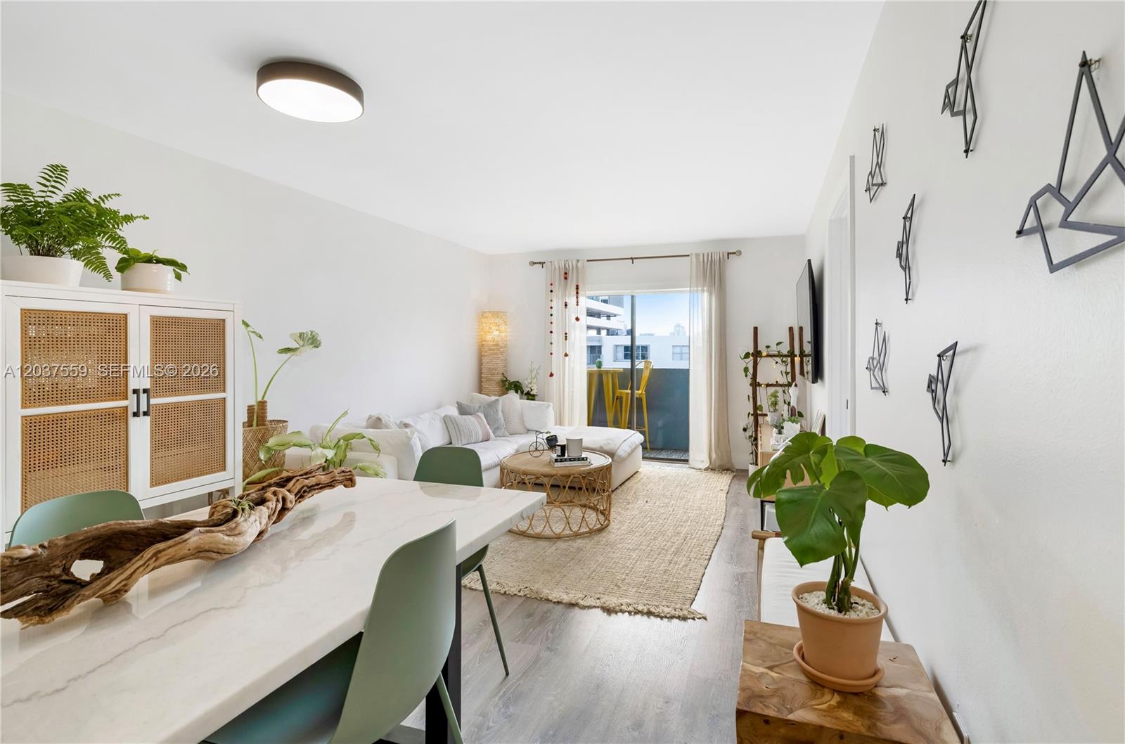 1250 Lincoln Road, Unit 510 Miami Beach, FL 33139 - Photo 1 of 23