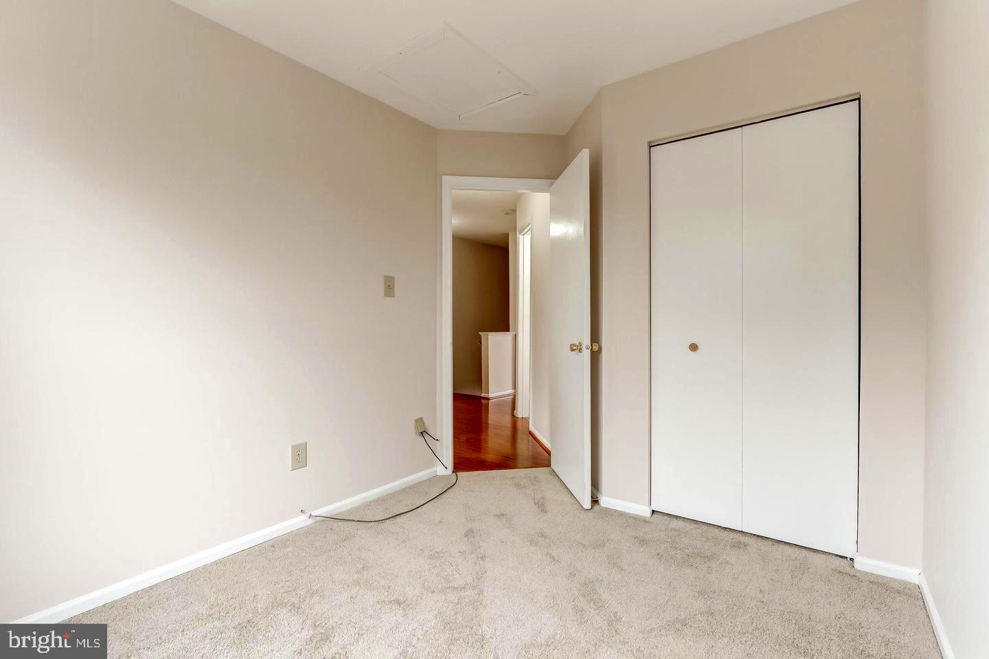 18907 Snow Fields Circle Germantown, MD 20874 - Photo 17 of 29