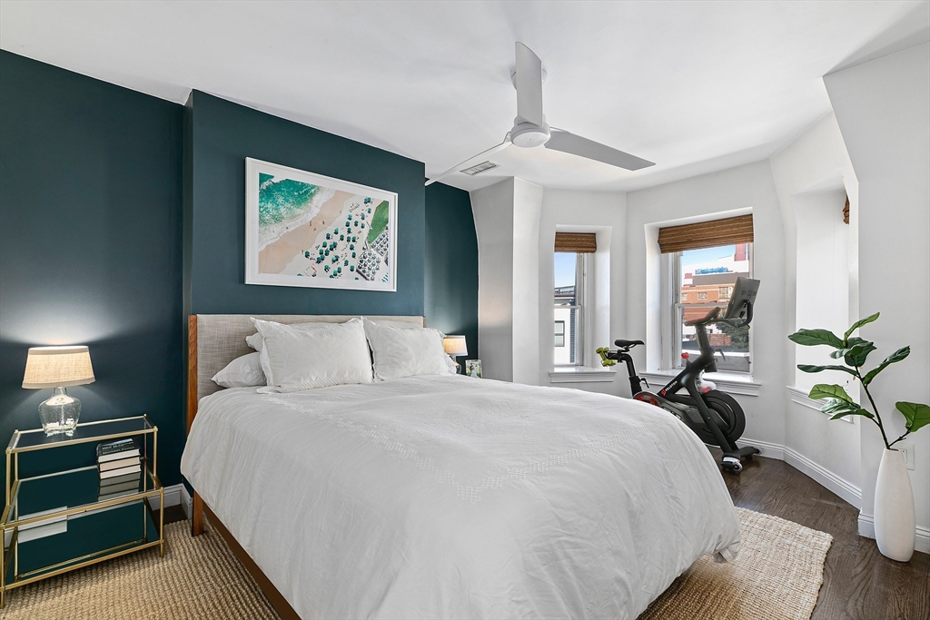 649 East 3rd Street, Unit 2 Boston, MA 02127 - Photo 9 of 16