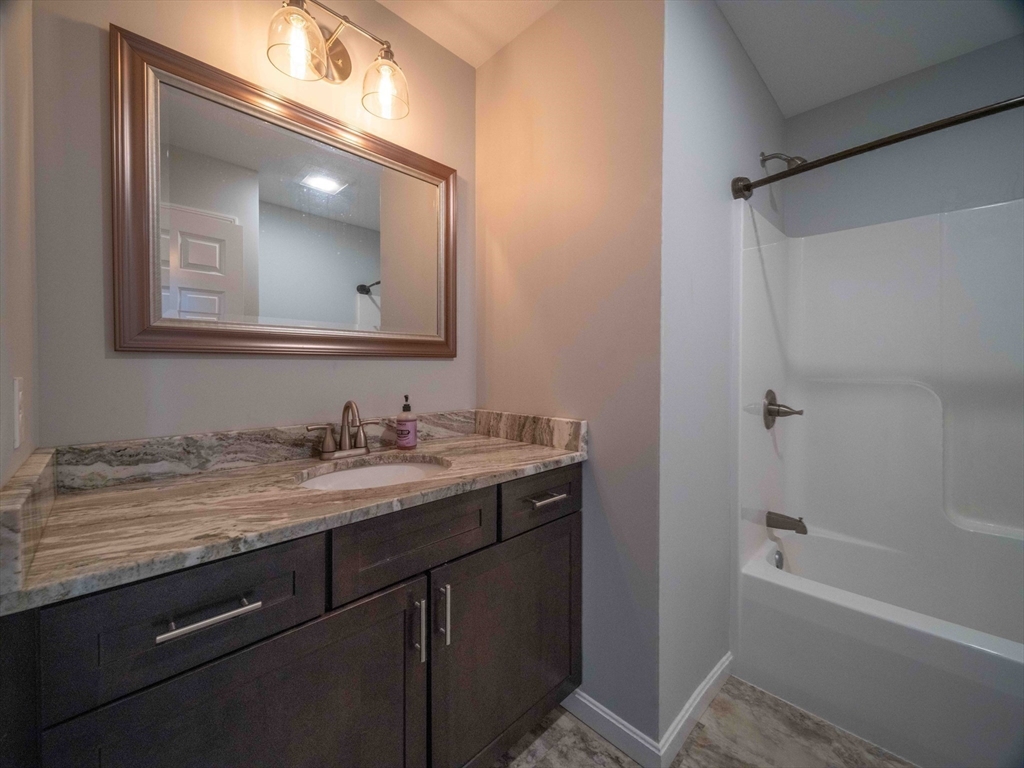 110 Lockhouse Road, Unit I Westfield, MA 01085 - Photo 16 of 21