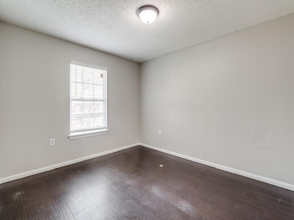 2621 Choice Street Dallas, TX 75215 - Photo 17 of 25