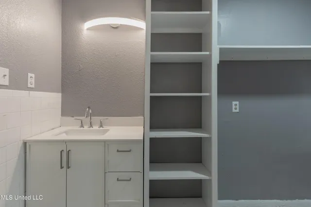 $265,000 | 1200 Tanglewood Drive, Clinton, MS 39056