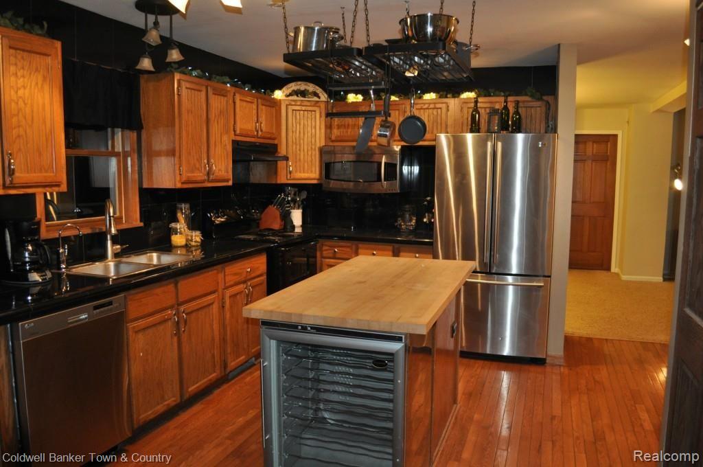 4790 Hinchey Road Howell, MI 48843 - Photo 13 of 29 DSC_0496.jpg