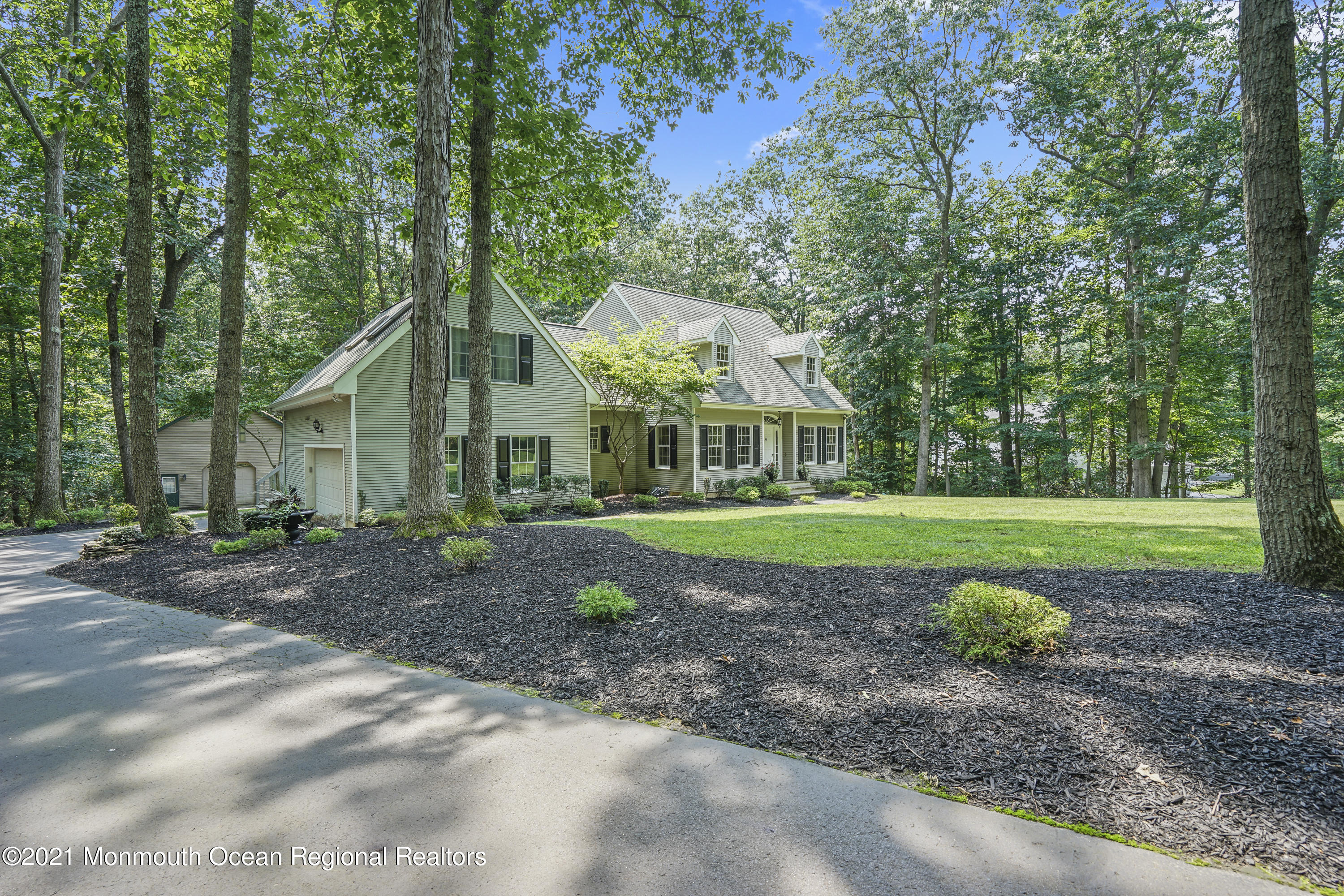 1 Rues Road Cream Ridge, NJ 08514 - Photo 4 of 43 DSC00525