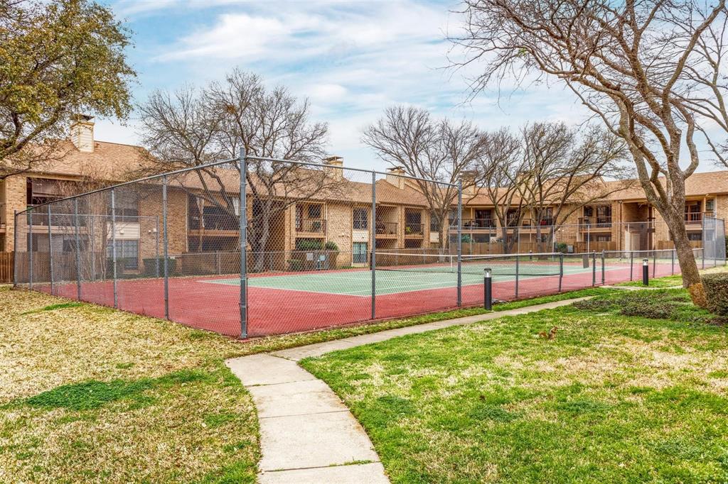 16301 Ledgemont Lane, Unit 283 Addison, TX 75001 - Photo 15 of 16 Tennis courts available for use by owners, tenants and guests.