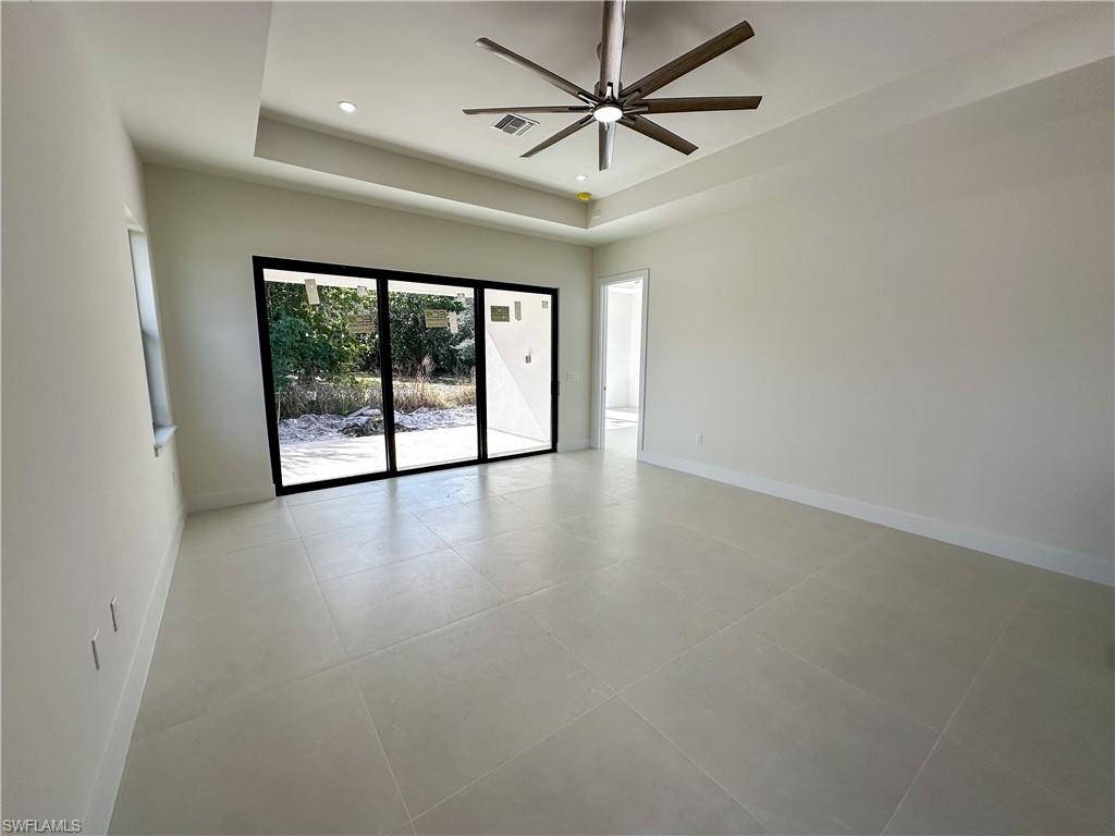 2480 Florida Avenue Naples, FL 34112 - Photo 16 of 46