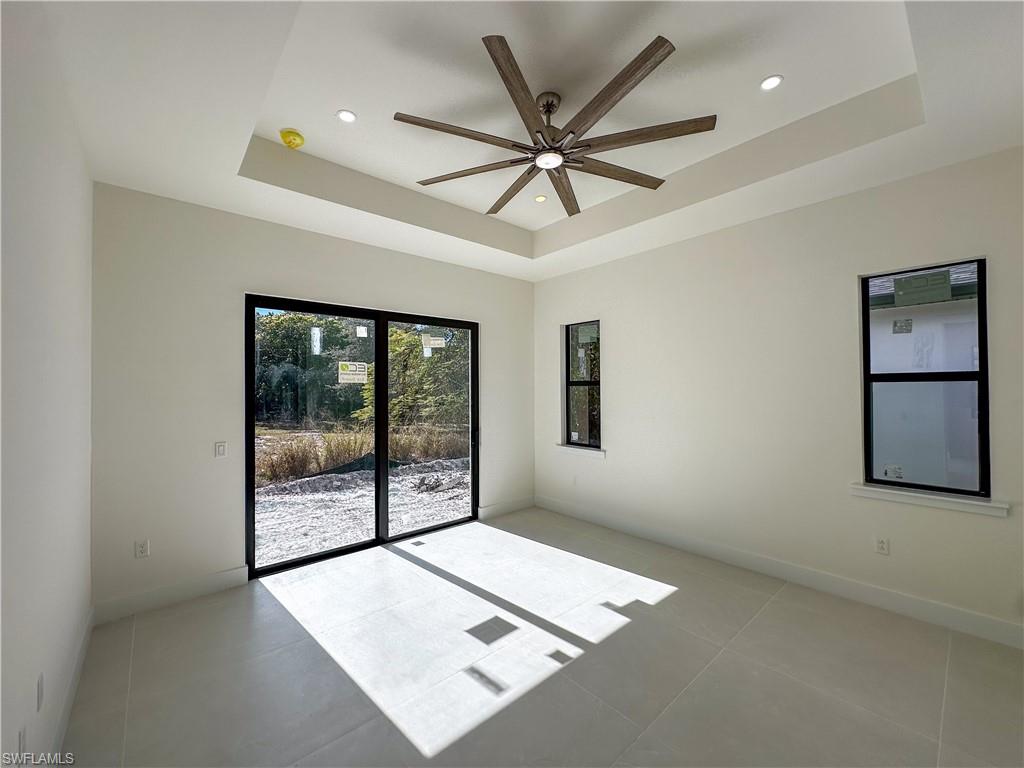 2480 Florida Avenue Naples, FL 34112 - Photo 17 of 46