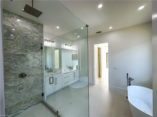 $1,295,000 | 2480 Florida Avenue, Naples, FL 34112