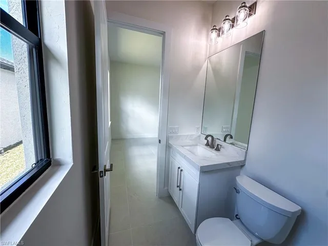 $1,295,000 | 2480 Florida Avenue, Naples, FL 34112