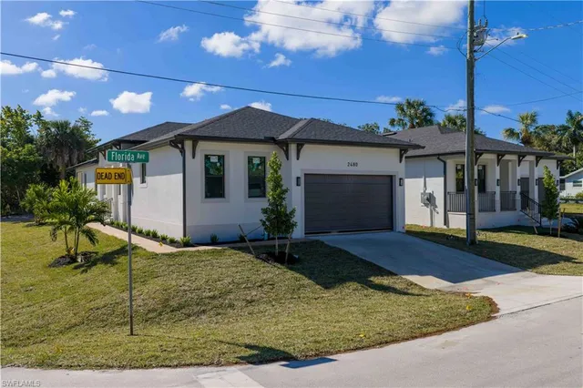 $1,295,000 | 2480 Florida Avenue, Naples, FL 34112
