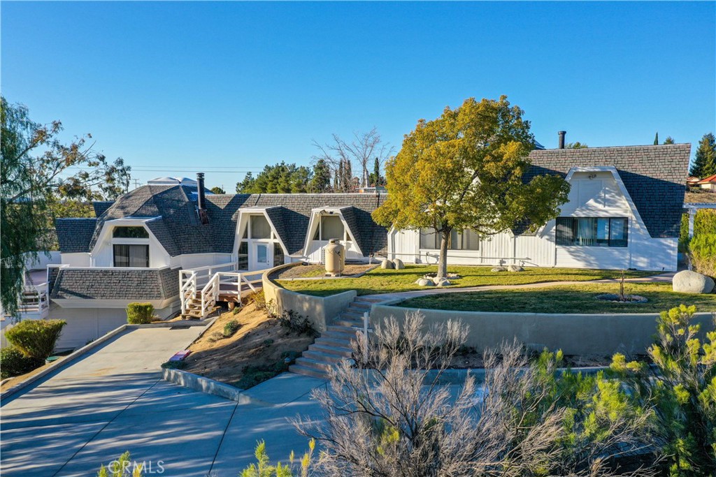 40970 Anza Road Temecula, CA 92592 - Photo 20 of 29 a view of a swimming pool with a patio
