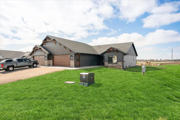 $389,900 | S4676 Erickson Lane, Viroqua, WI 54665