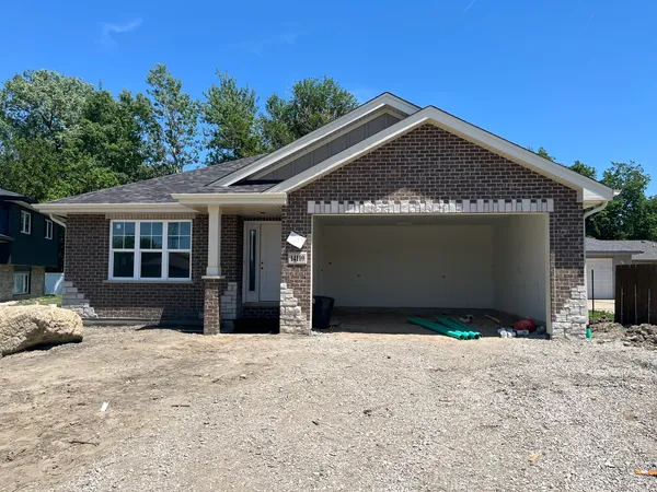 $530,000 | 14109 Kenneth Court, Crestwood, IL 60418