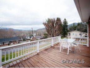 25 Chapman Street Clyde, NC 28721 - Photo 2 of 12 Gallery Image 2