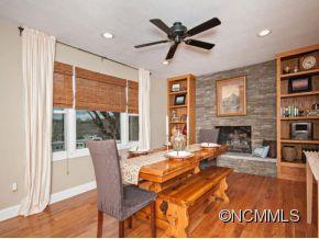 25 Chapman Street Clyde, NC 28721 - Photo 3 of 12 Gallery Image 3