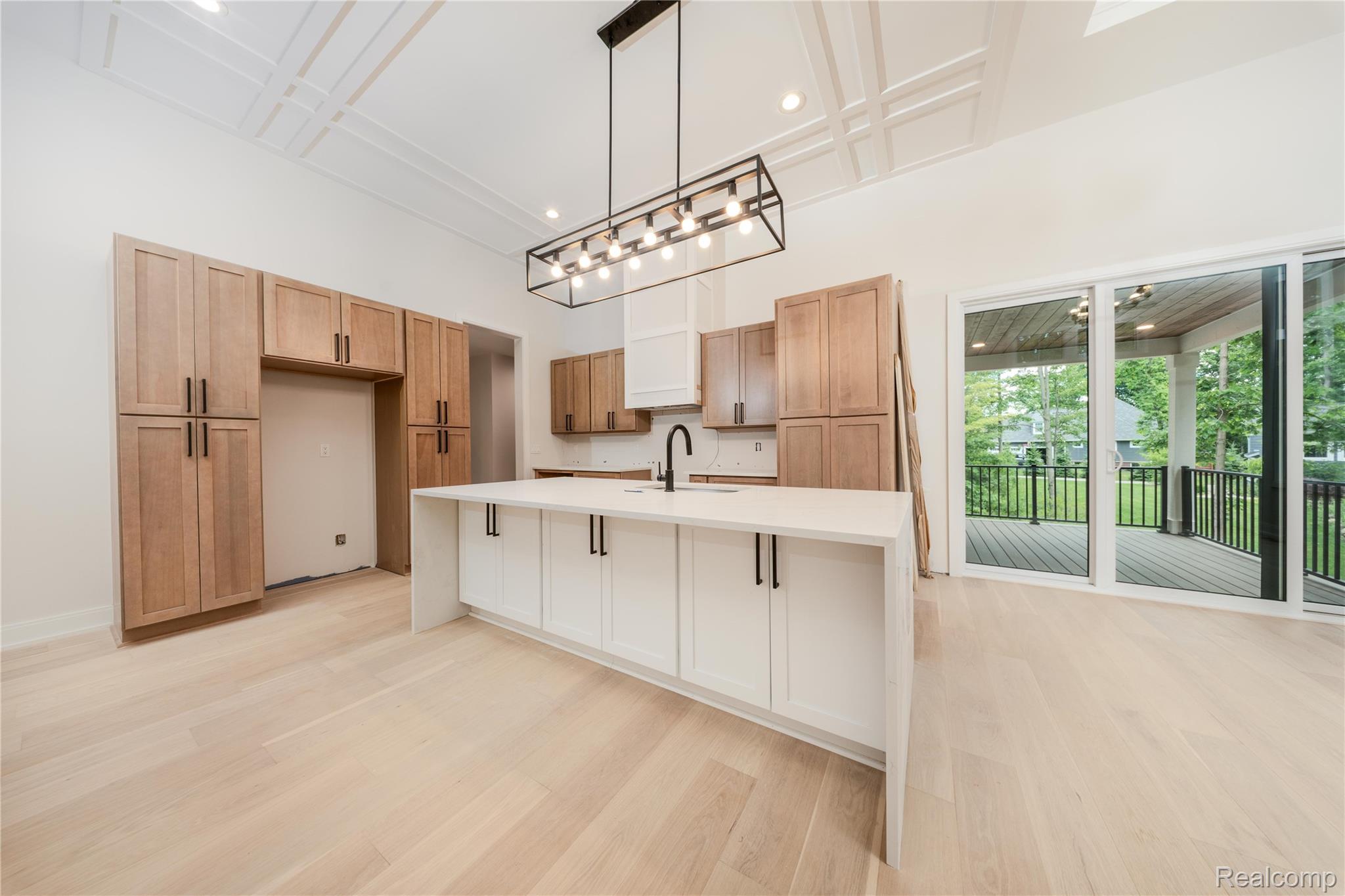 7509 Maple Ridge Drive Clarkston, MI 48346 - Photo 2 of 18 Large open-concept kitchen