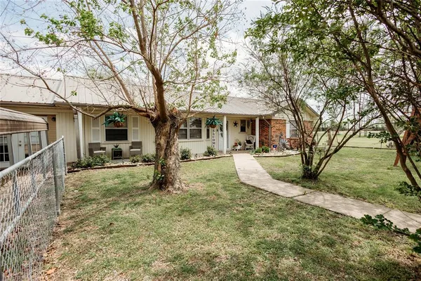 $365,000 | 2382 North Fm 1743, Windom, TX 75492