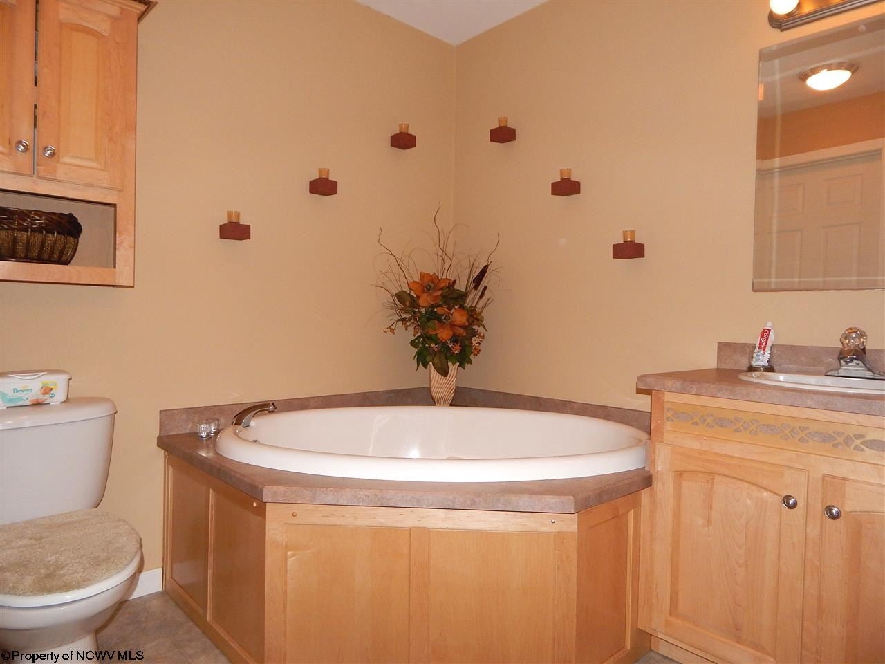 941 Mudlick Run Road Fairmont, WV 26554 - Photo 17 of 20 Gallery Image 17