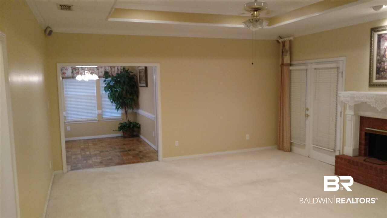 10236 Wakefield Court Mobile, AL 36695 - Photo 4 of 29