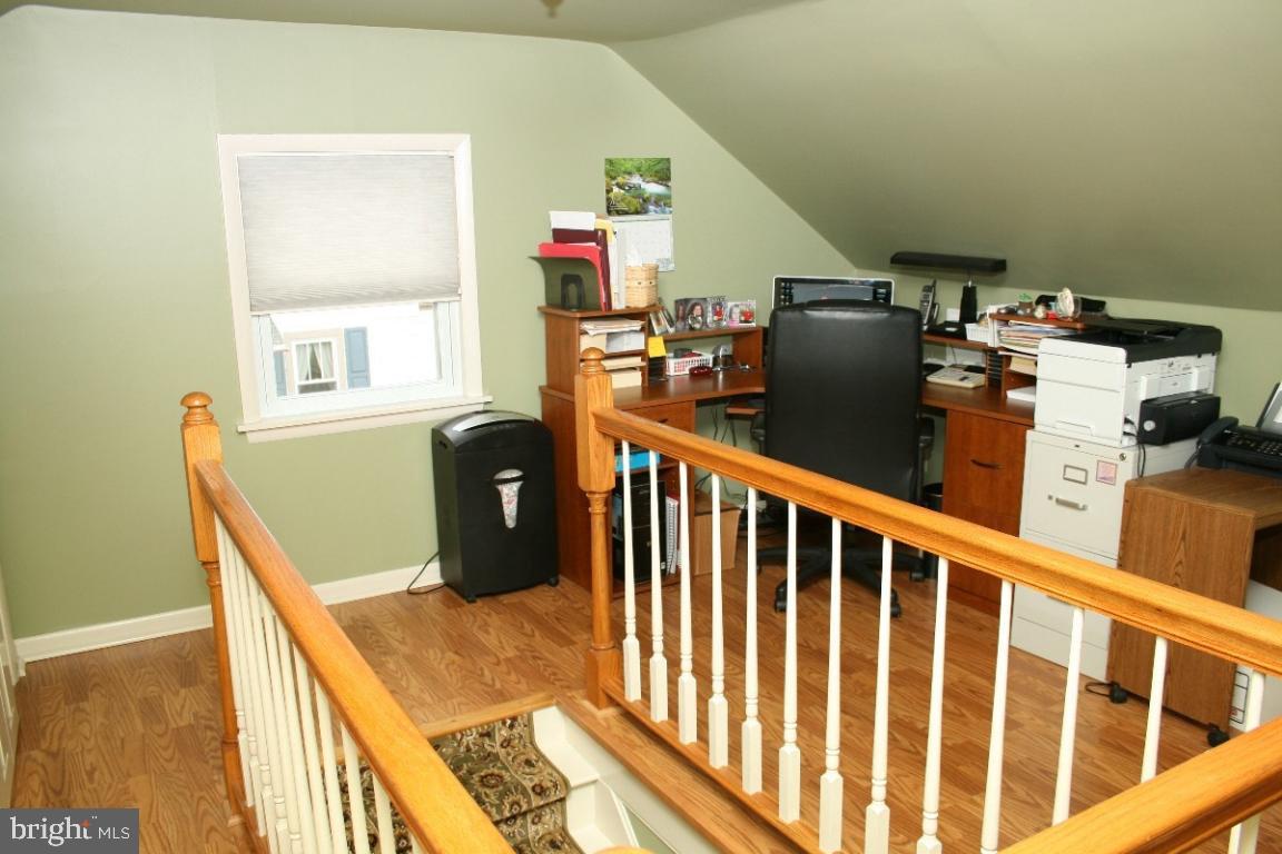 30 East Lemon Street Lititz, PA 17543 - Photo 7 of 12