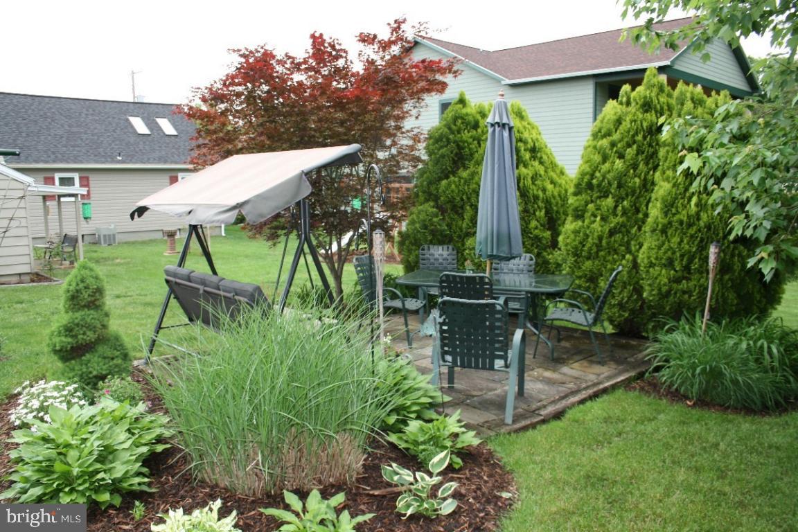 30 East Lemon Street Lititz, PA 17543 - Photo 10 of 12