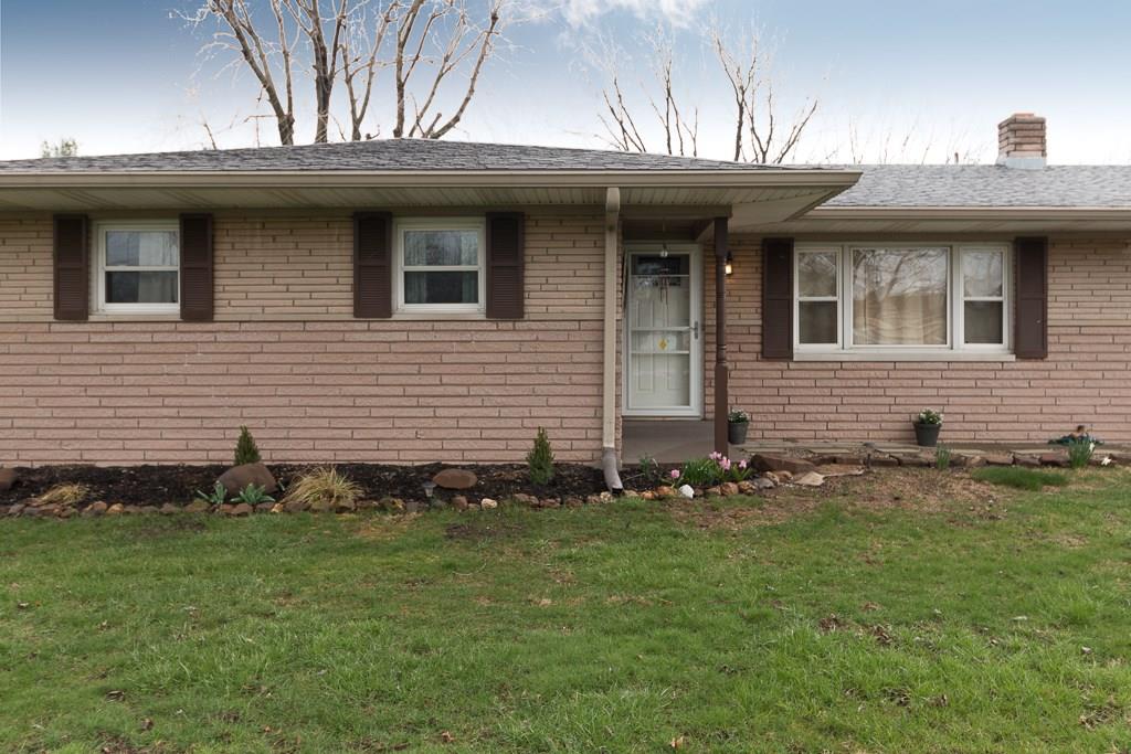 7427 Combs Road Indianapolis, IN 46237 - Photo 4 of 35 Gallery Image 4
