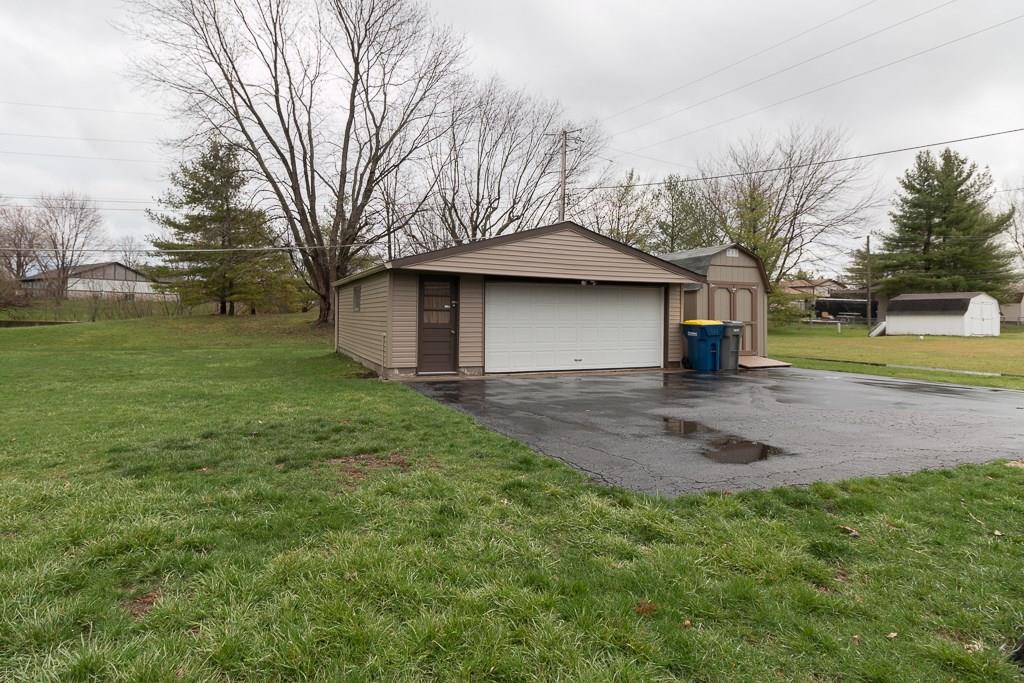 7427 Combs Road Indianapolis, IN 46237 - Photo 33 of 35 Gallery Image 33