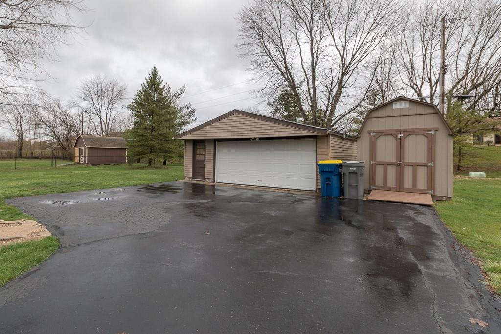 7427 Combs Road Indianapolis, IN 46237 - Photo 35 of 35 Gallery Image 35