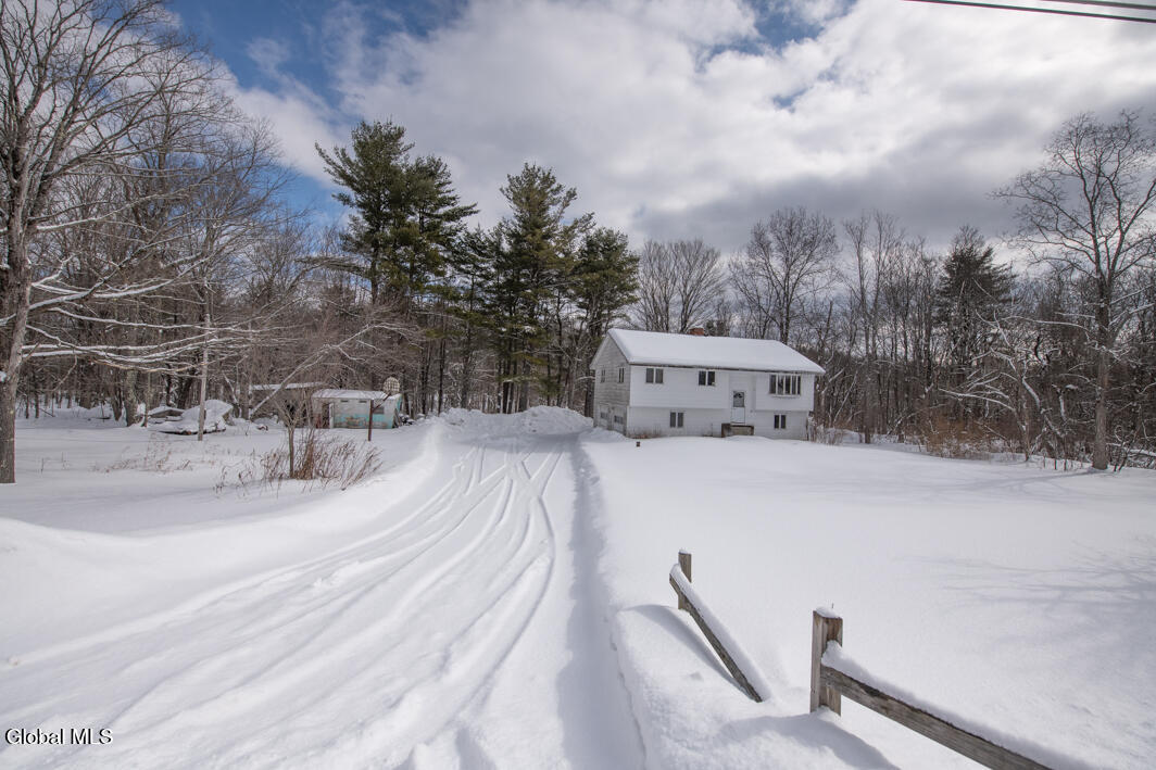 270 N Road Berne, NY 12186 - Photo 4 of 33 DSC_8271