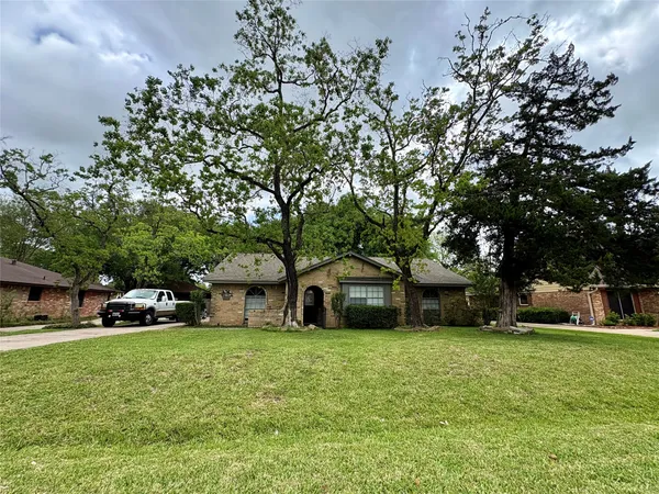 $2,500 | 21802 Rotherham Drive, Spring, TX 77388