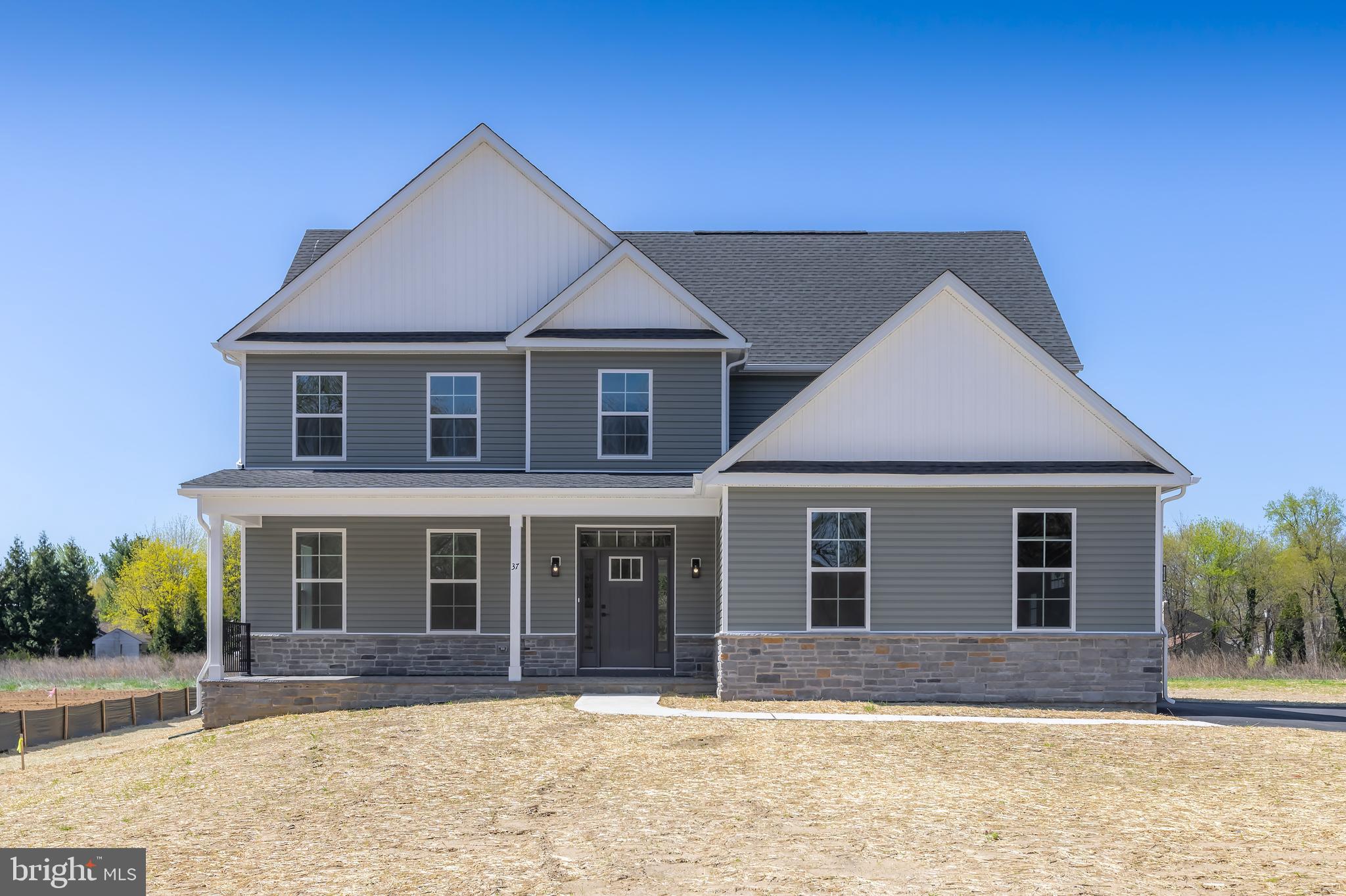 37 Whiskey Mill Road Clarksboro, NJ 08020 - Photo 1 of 33 front view of a house