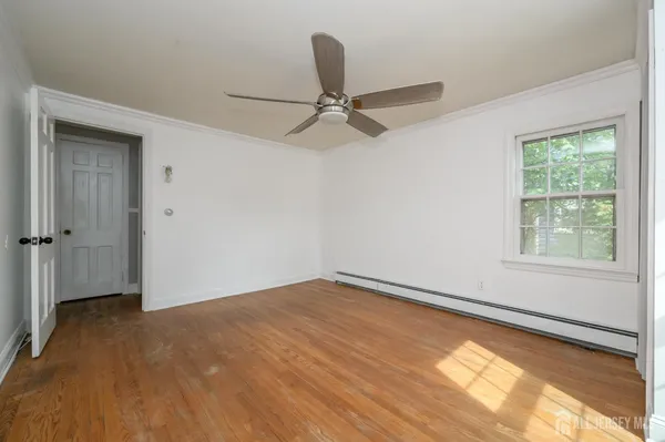 $575,000 | 212 Echo Avenue, Edison, NJ 08837