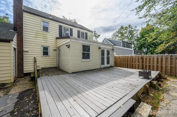 $575,000 | 212 Echo Avenue, Edison, NJ 08837