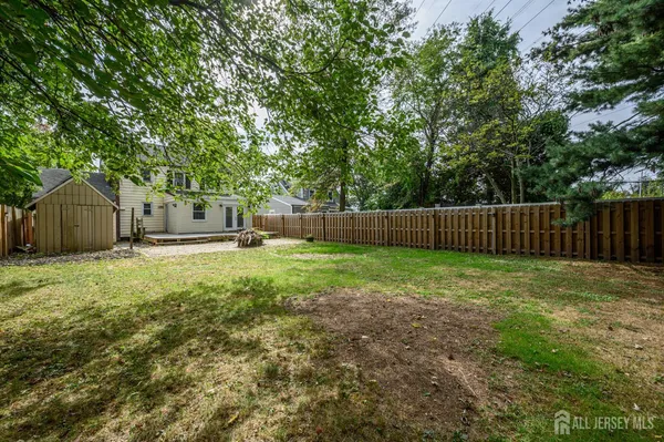 $575,000 | 212 Echo Avenue, Edison, NJ 08837