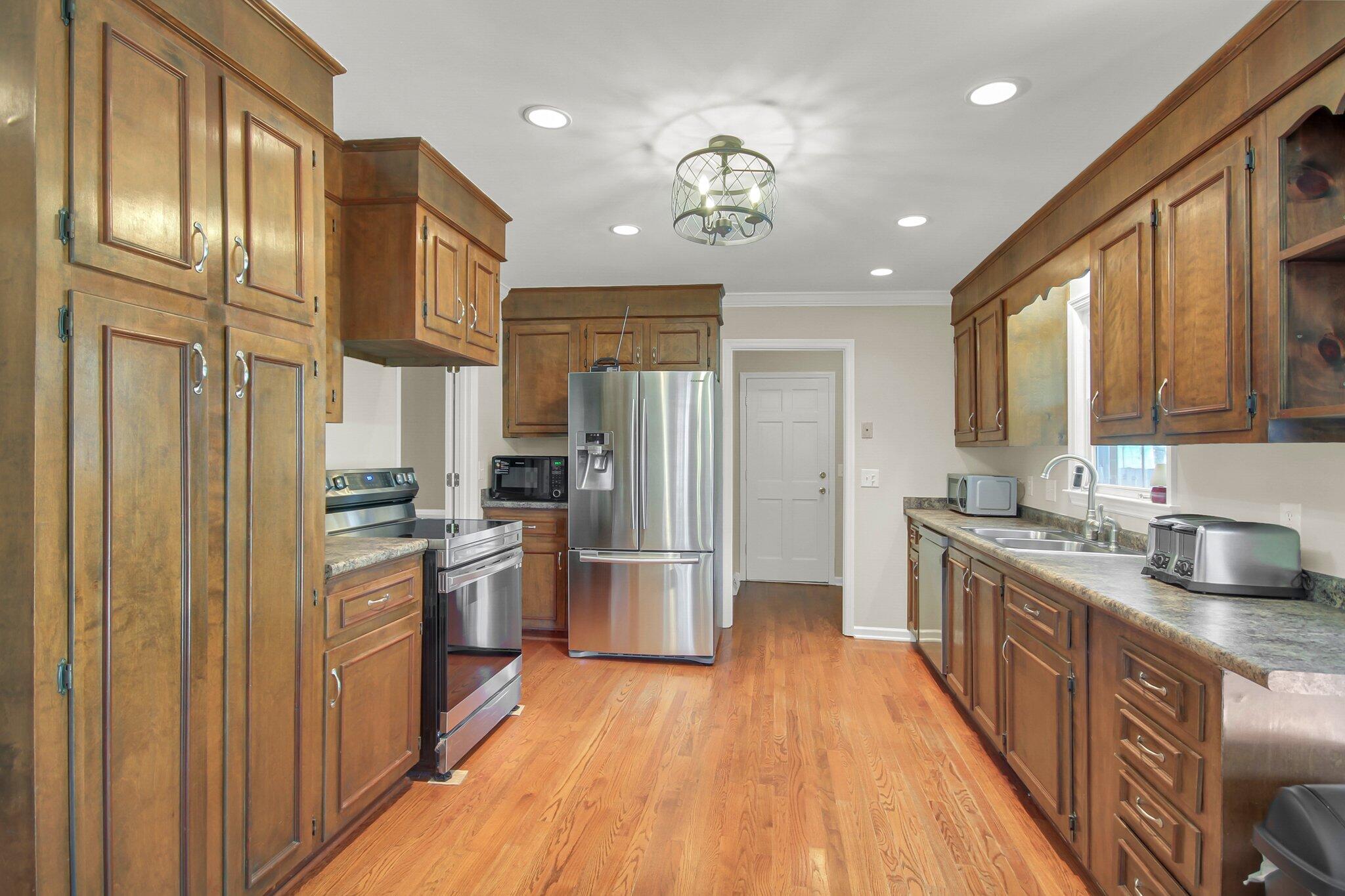 103 Sumner Road Summerville, SC 29485 - Photo 16 of 63 CREM -103 Sumner-26