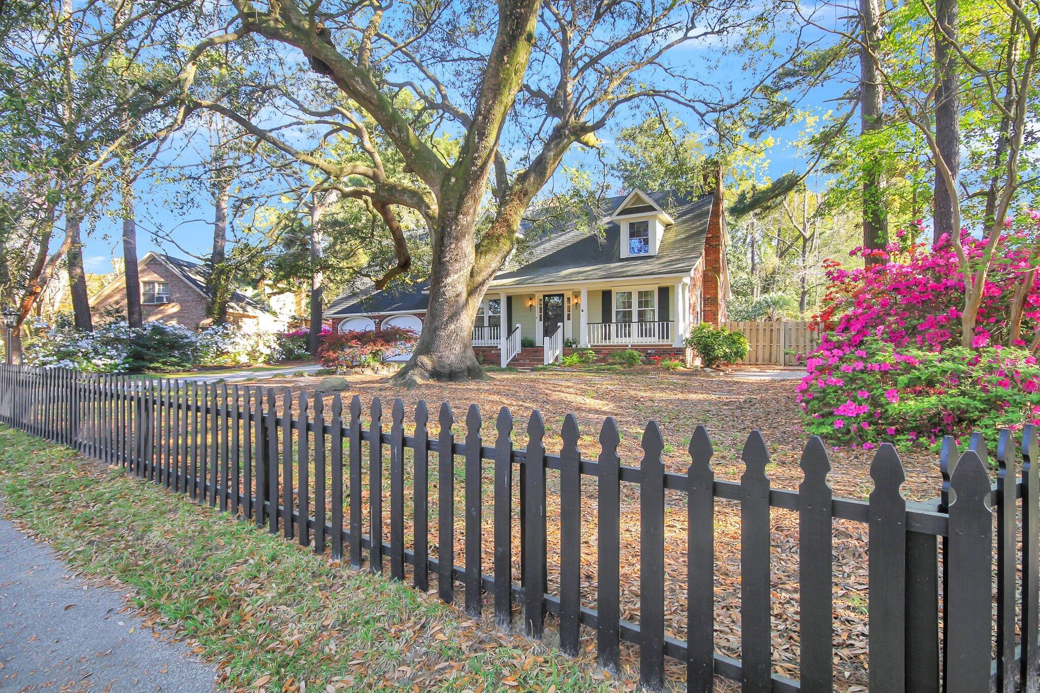 103 Sumner Road Summerville, SC 29485 - Photo 4 of 63 CREM -103 Sumner-4