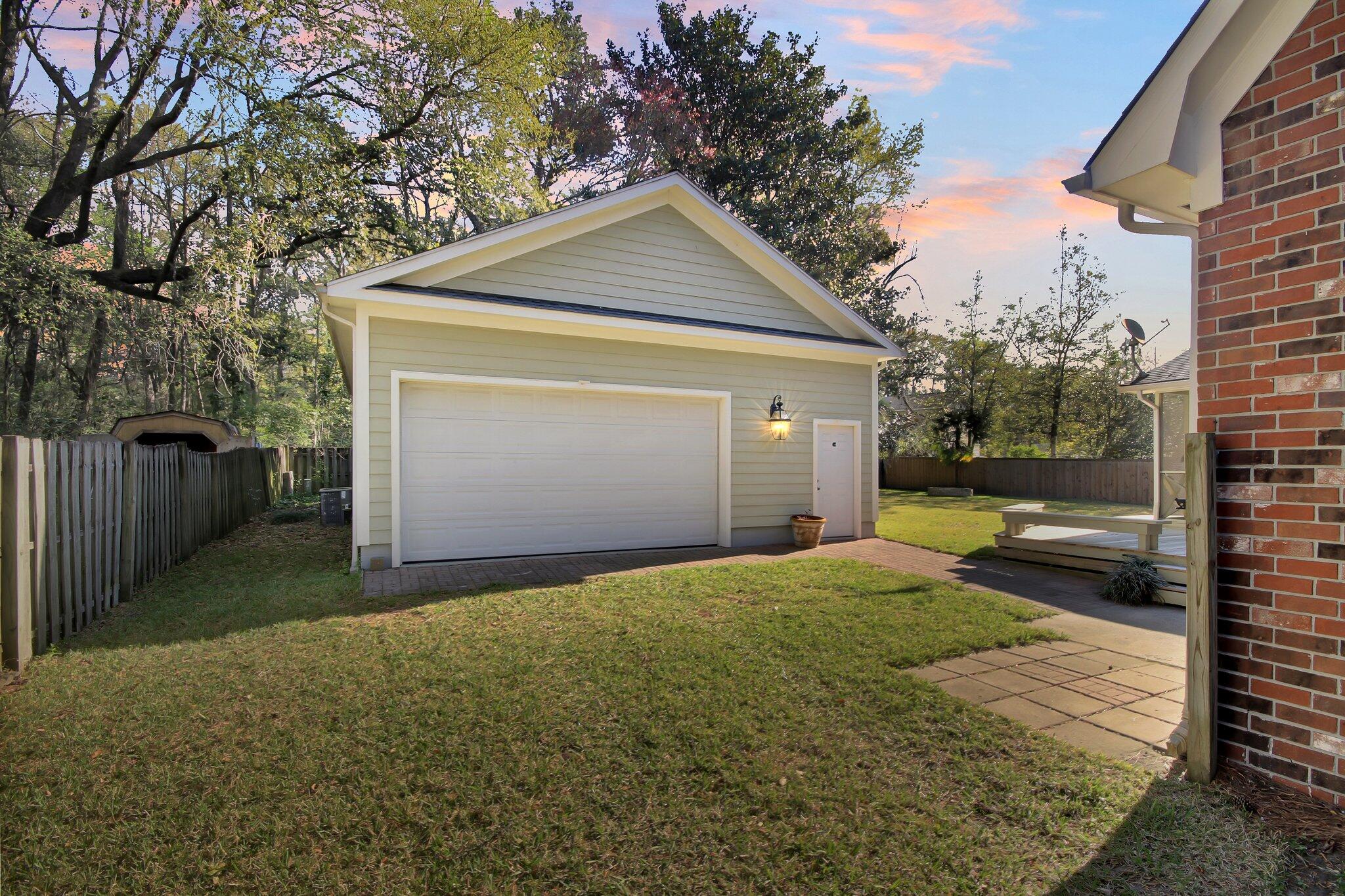103 Sumner Road Summerville, SC 29485 - Photo 59 of 63 CREM -103 Sumner Twilight-13