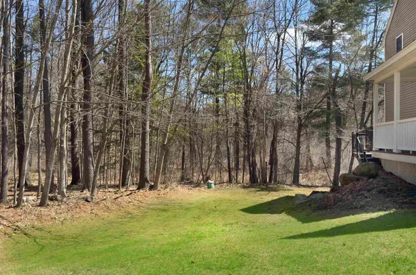 $624,900 | 1 Kelso Drive, Bow, NH 03304