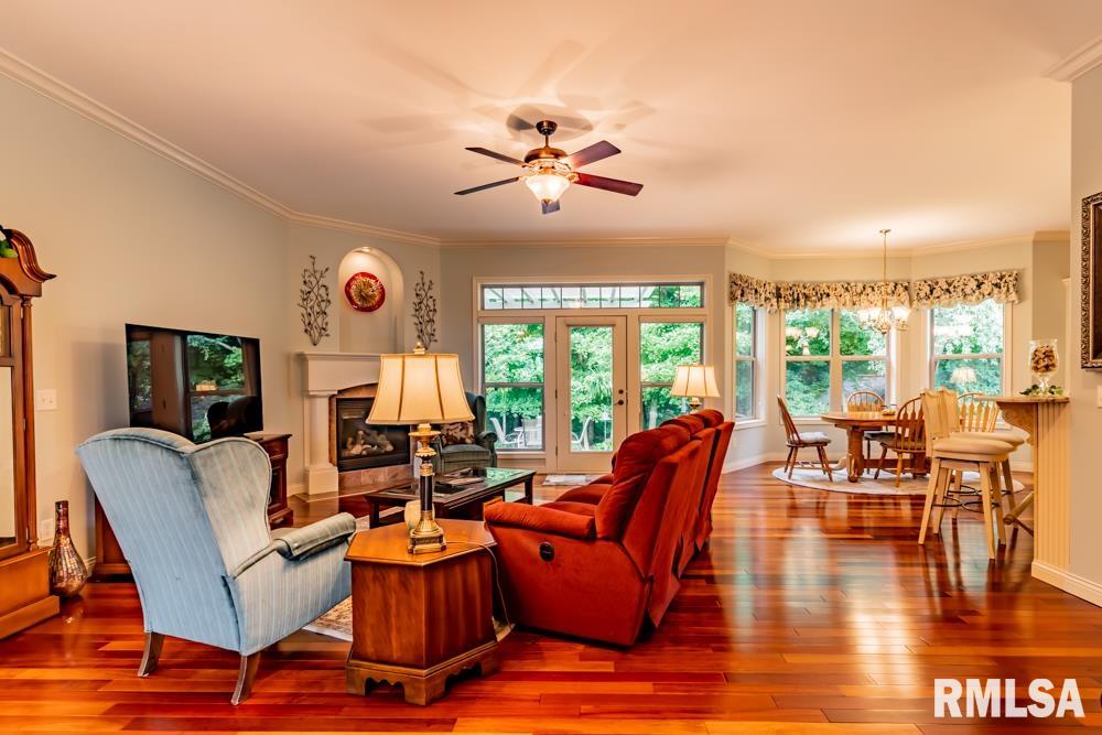 1804 Autumn Ridge Washington, IL 61571 - Photo 7 of 47 Gallery Image 7
