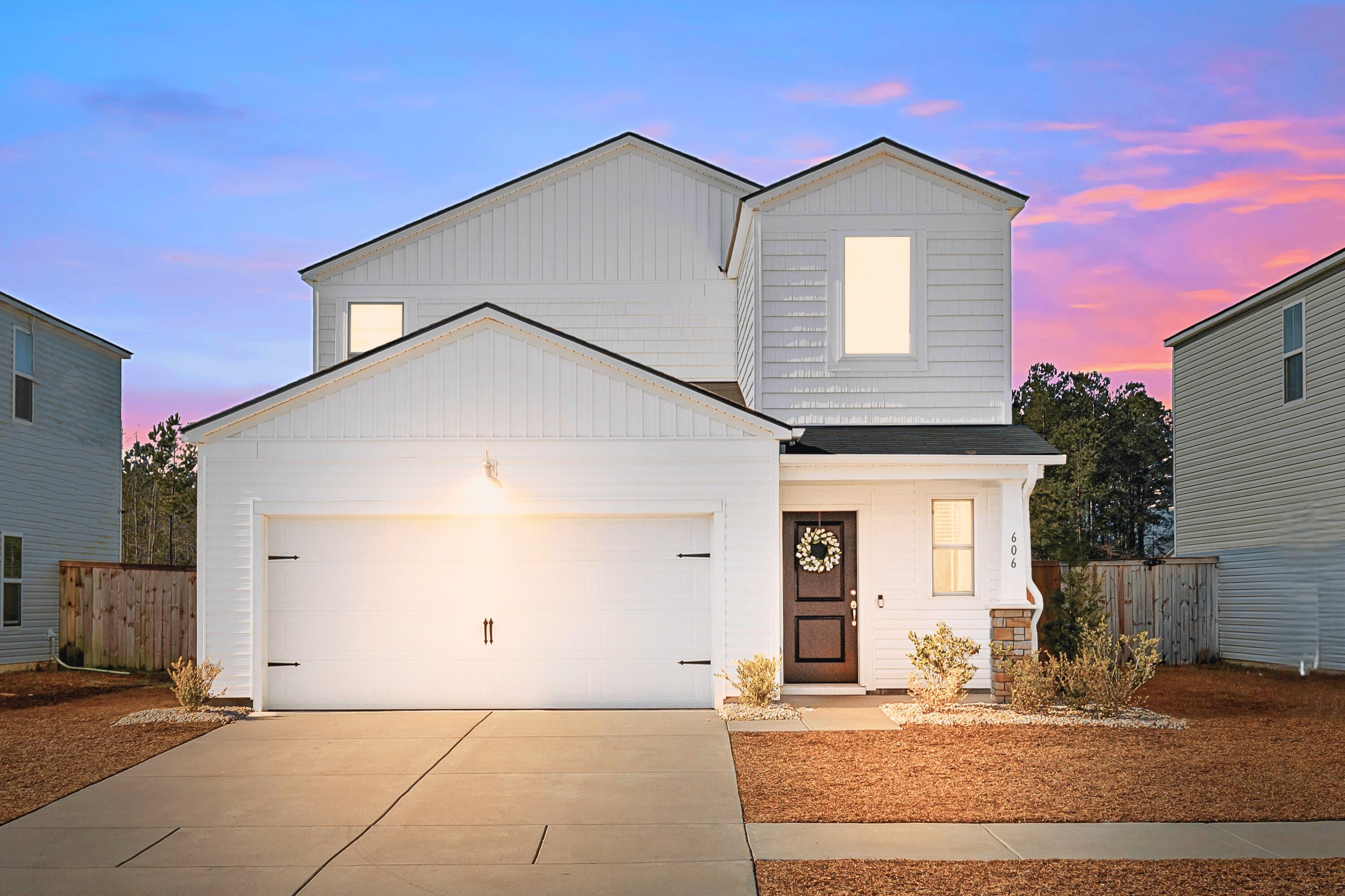 606 Spanish Wells Road Summerville, SC 29486 - Photo 1 of 34 606 SW - Front Ext. -2
