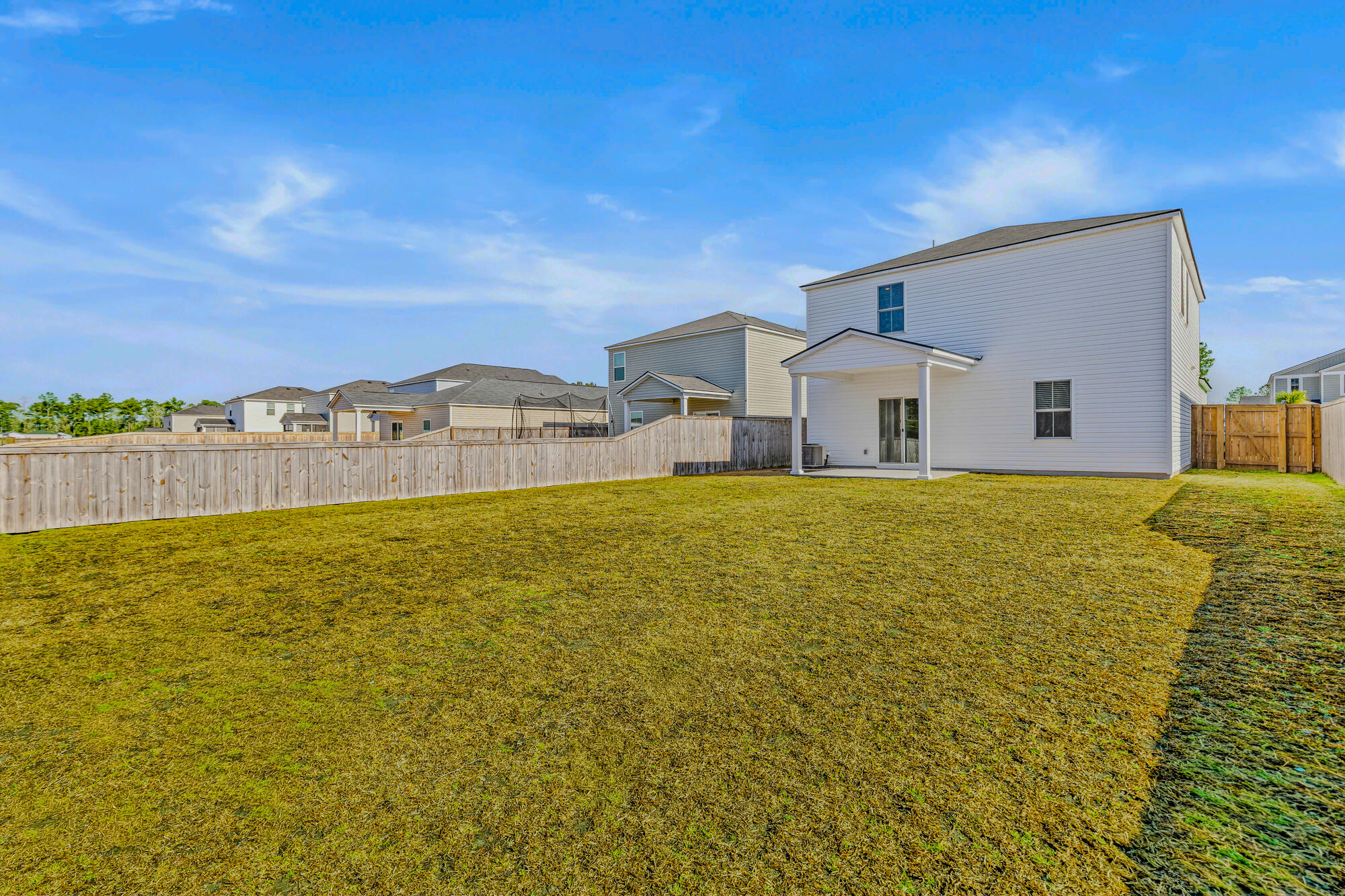 606 Spanish Wells Road Summerville, SC 29486 - Photo 20 of 31 606 SW Backyard