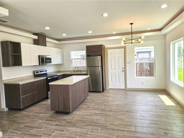$1,070 | 3600 Frio Avenue, Unit 2, McAllen, TX 78504