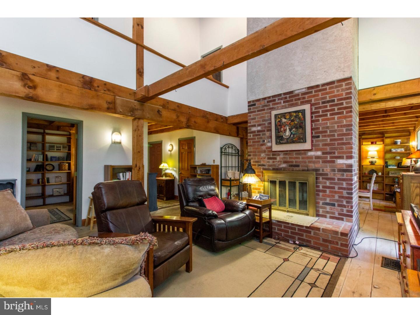 941 Western Road Phoenixville, PA 19460 - Photo 4 of 25 Gallery Image 4