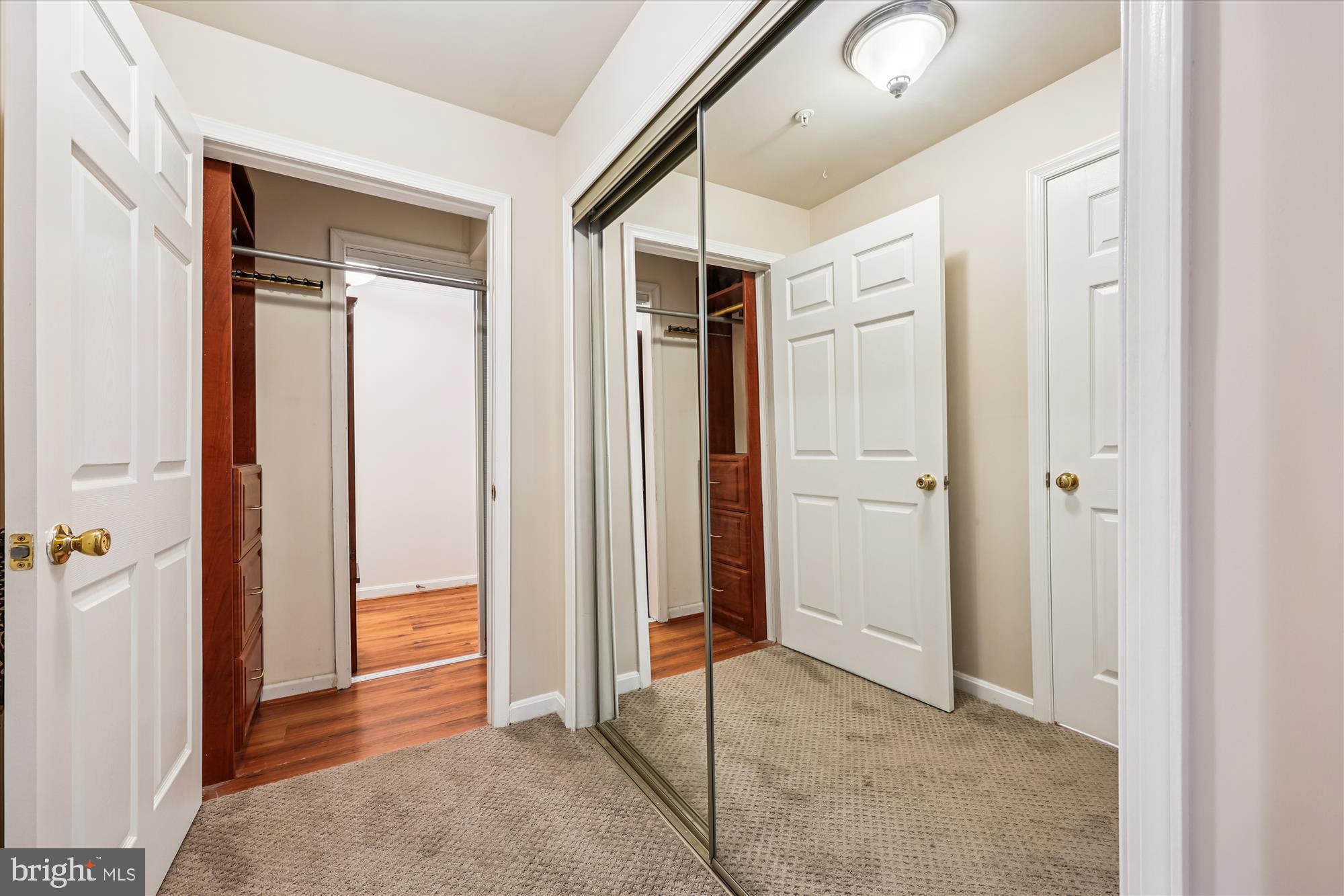 137 Timberbrook Lane, Unit 103 Gaithersburg, MD 20878 - Photo 17 of 51 Primary Bedroom