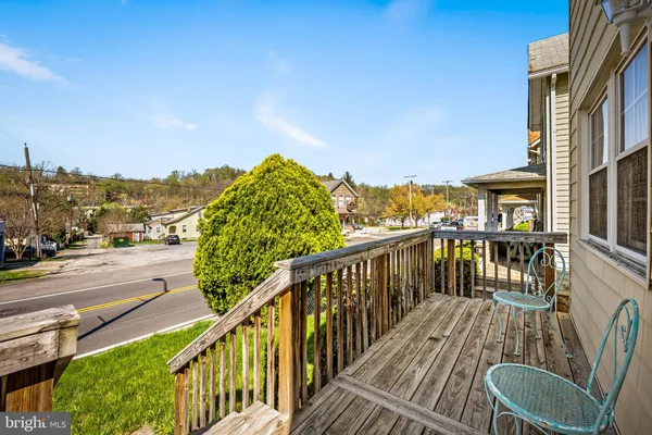 $385,000 | 6045 Falls Road, Baltimore, MD 21209