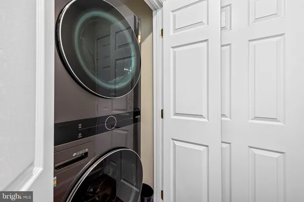 $385,000 | 6045 Falls Road, Baltimore, MD 21209