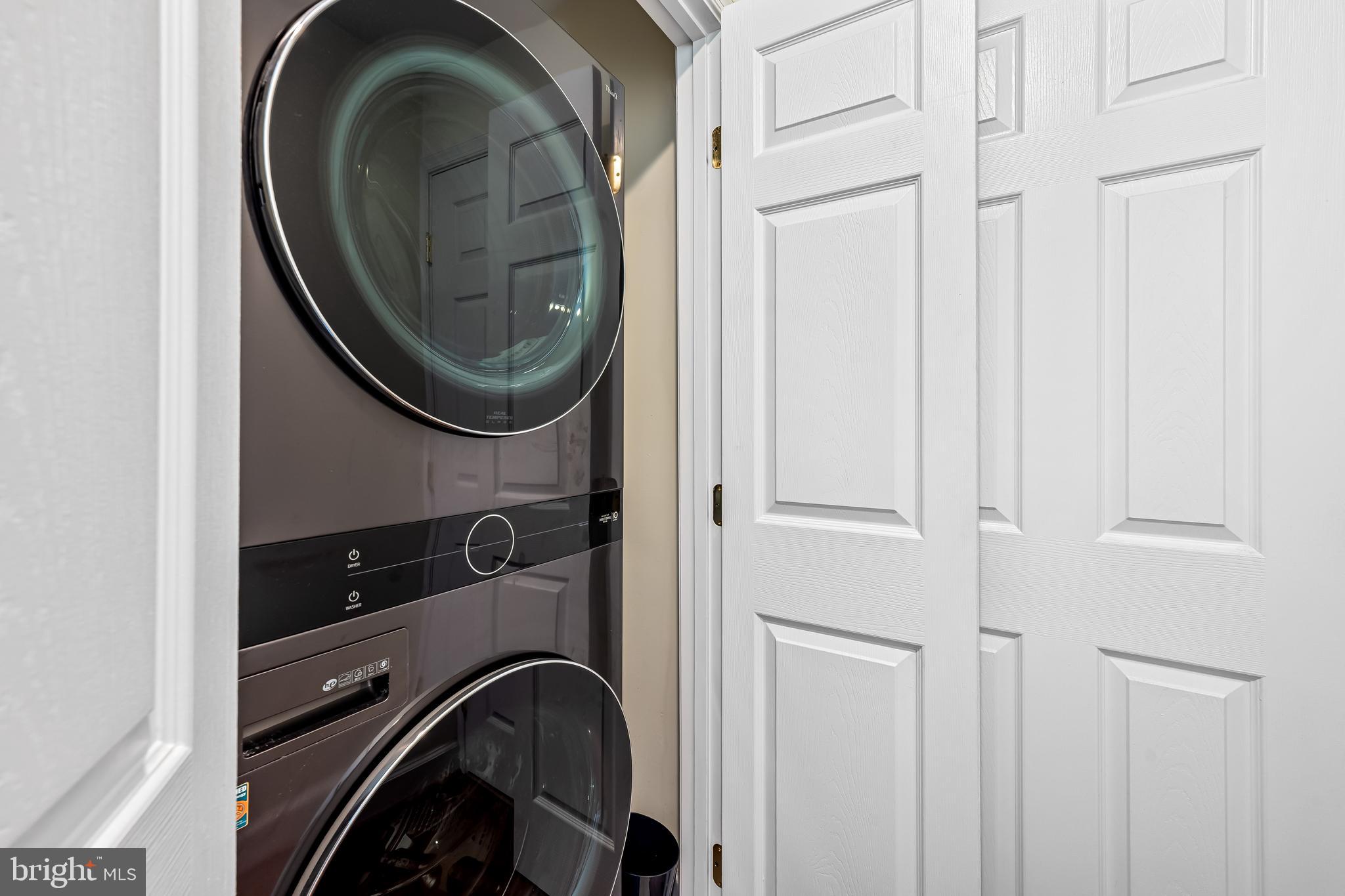 6045 Falls Road Baltimore, MD 21209 - Photo 8 of 32