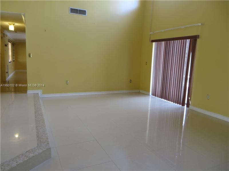 1716 Egret Road Homestead, FL 33035 - Photo 3 of 21 Gallery Image 3