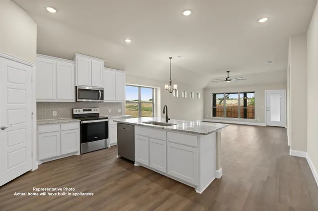 $415,000 | 448 Mcalpine, Springtown, TX 76082