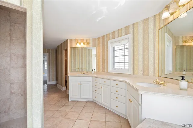 $1,150,000 | 4020 Deer Crossing, Manlius, NY 13104